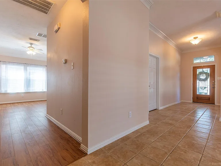 18323 S Elizabeth Shore Loop — Photo 6