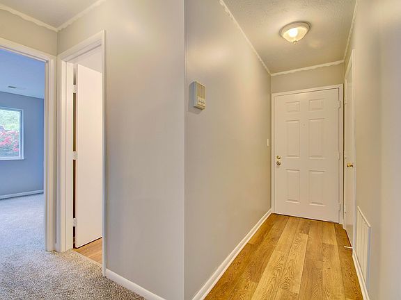 DSC_0508_09_10_11_12Interior01