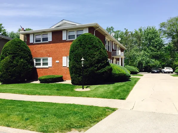 2290 182nd Pl, Lansing, IL 60438