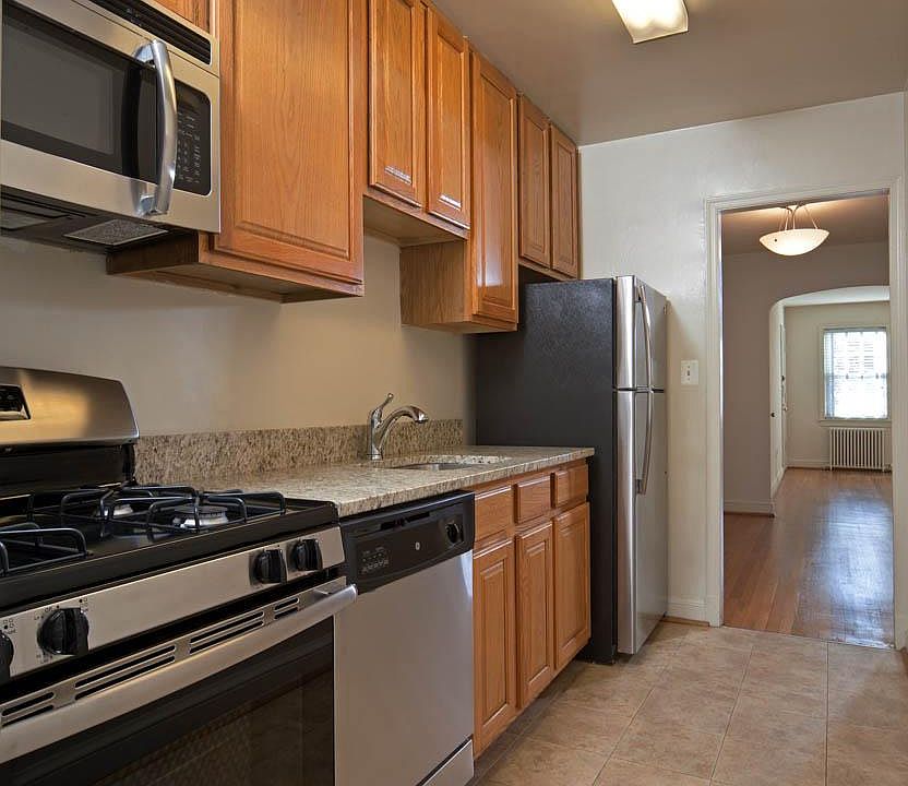 Strathmore Apartments 7025 Strathmore St Chevy Chase MD Zillow