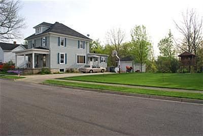 1st image of 40 N Hill St