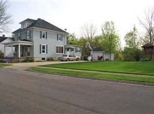 40 N Hill St, Brookville, OH 45309