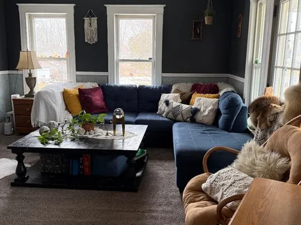 709-711 Ashland St S, Cambridge, MN 55008