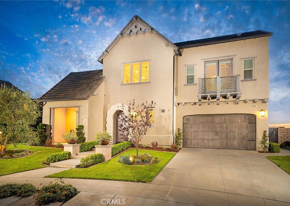 1st image of 614 E Camellia Way