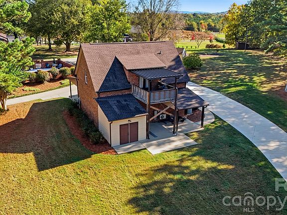 3rd image of 115 El Bethel Rd