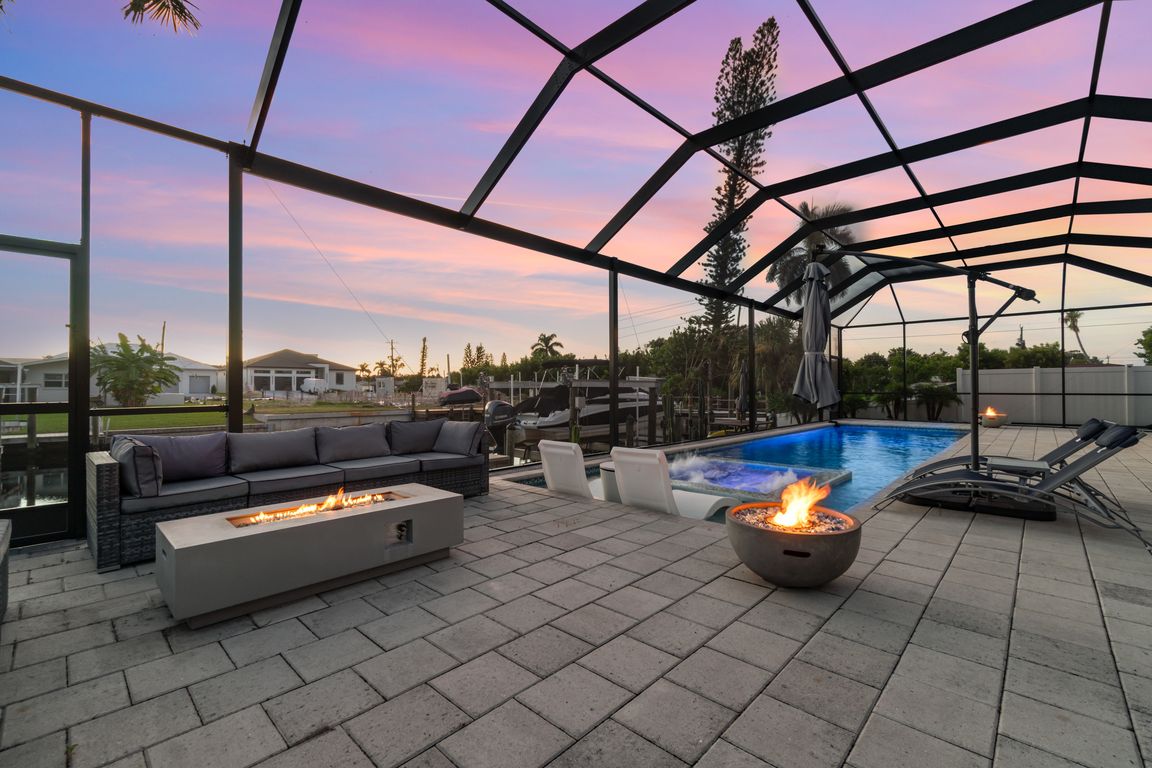 next background image