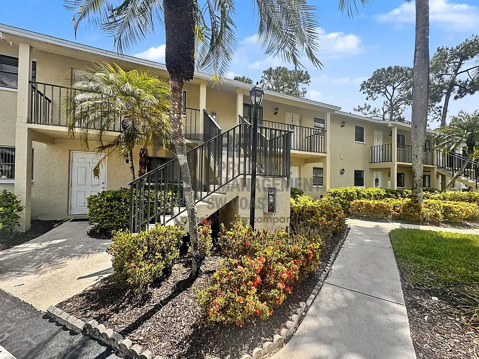28100 Pine Haven Way #5