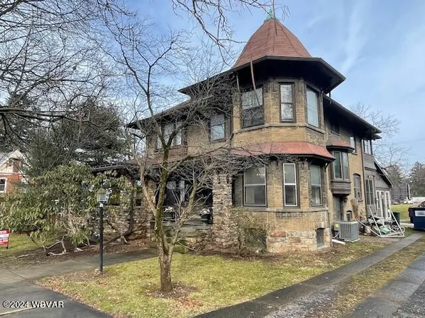 715 S Market St, South Williamsport, PA 17702