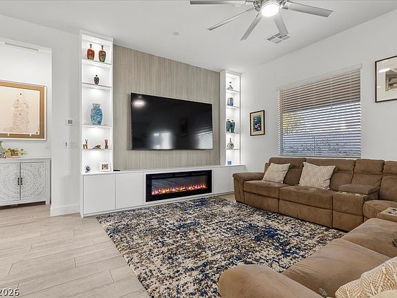 5th image of 12476 Heritage Bend Dr