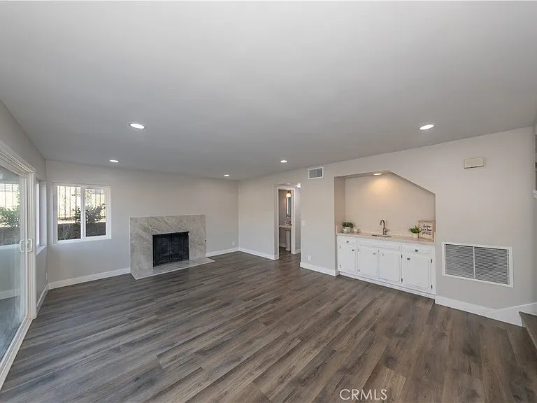 980 S Loyola Dr — Photo 14