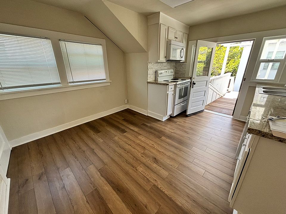 1st image of 12 N Norlin St