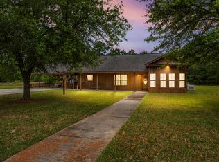158 Ronayne Dr, Leesville, LA 71403