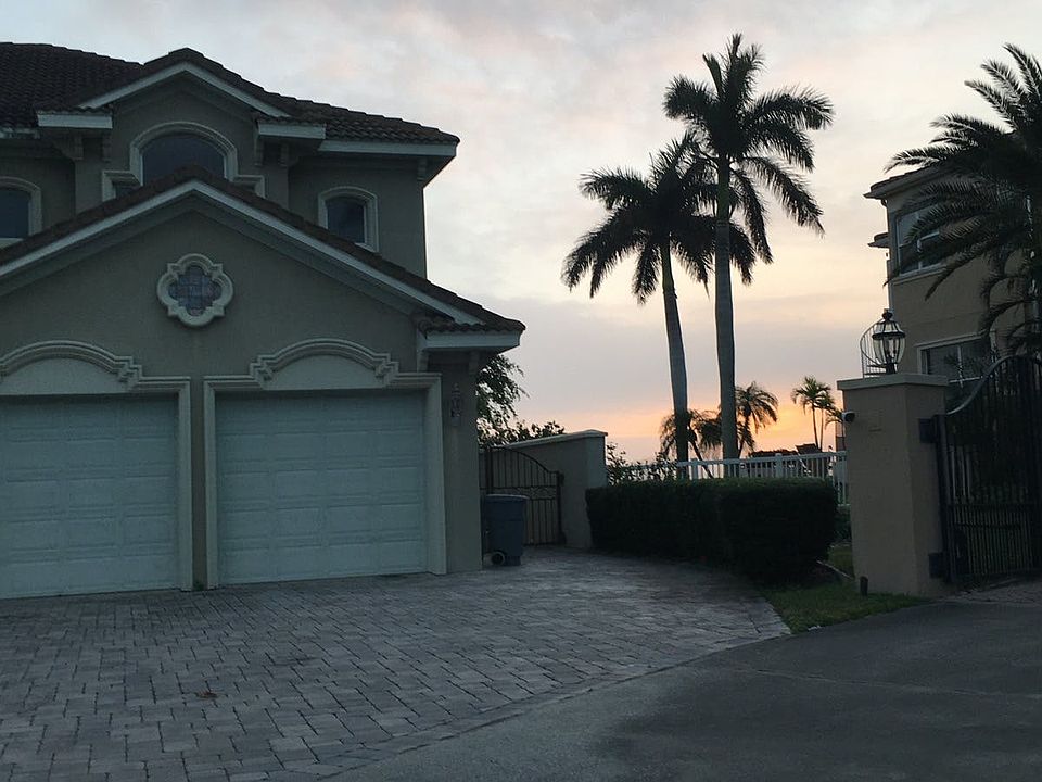 125 14th St, Belleair Beach, FL 33786 Zillow