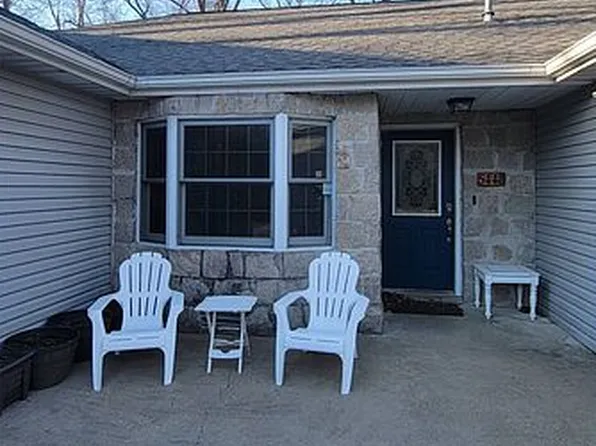 5448 E Seven Hills Ln, Olney, IL 62450