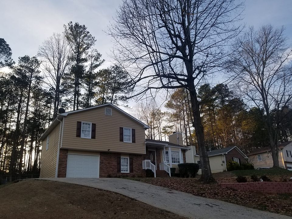 1st image of 1492 Daniel Ln