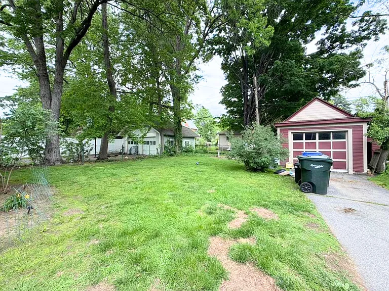 65 Firglade Ave #2 — Photo 14