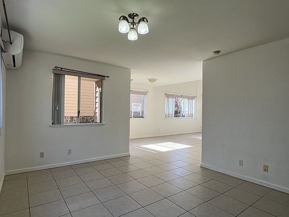 4th image of 94-491 Ohapali St
