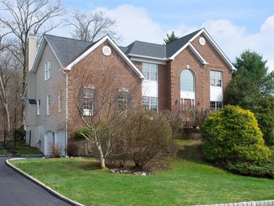 77 Dimond Avenue, Cortlandt Manor, NY, 10567