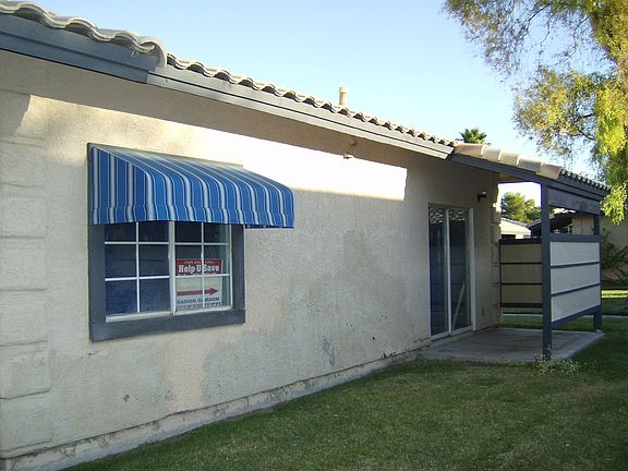 3rd image of 209 N Lamb Blvd