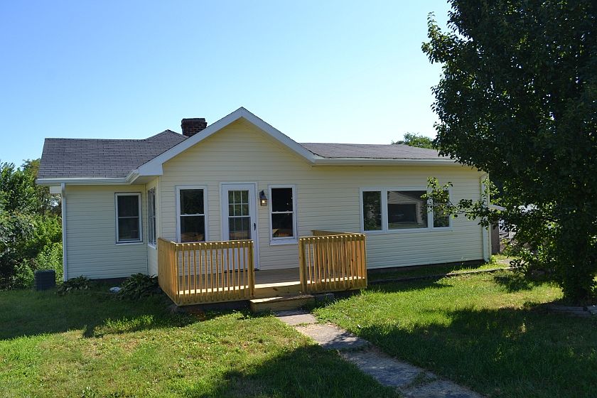 1st image of 3193 Wilson Ave