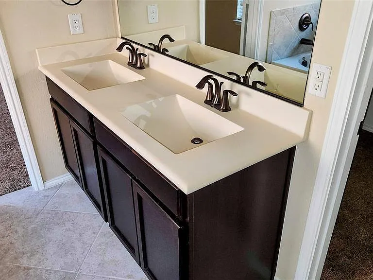 8440 Gentian Dr — Photo 10