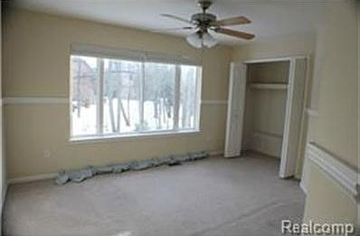 3rd image of 3280 Paramount Ln