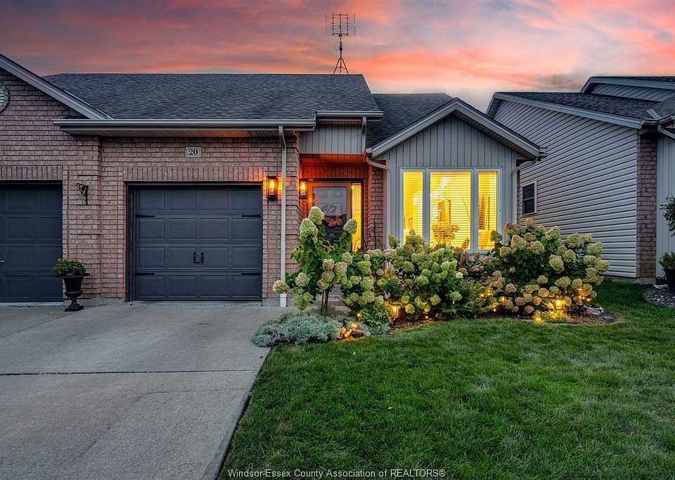 1st image of 20 Erie Glen Cres