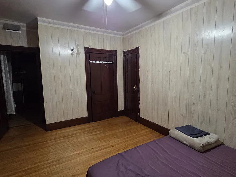 25 Florence St #2 — Photo 2