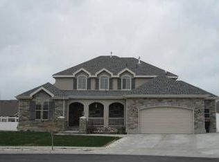 195 N 2925 W, West Pt, UT 84015