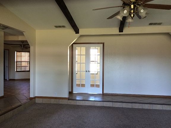 4th image of 2116 Jonquil Park Dr