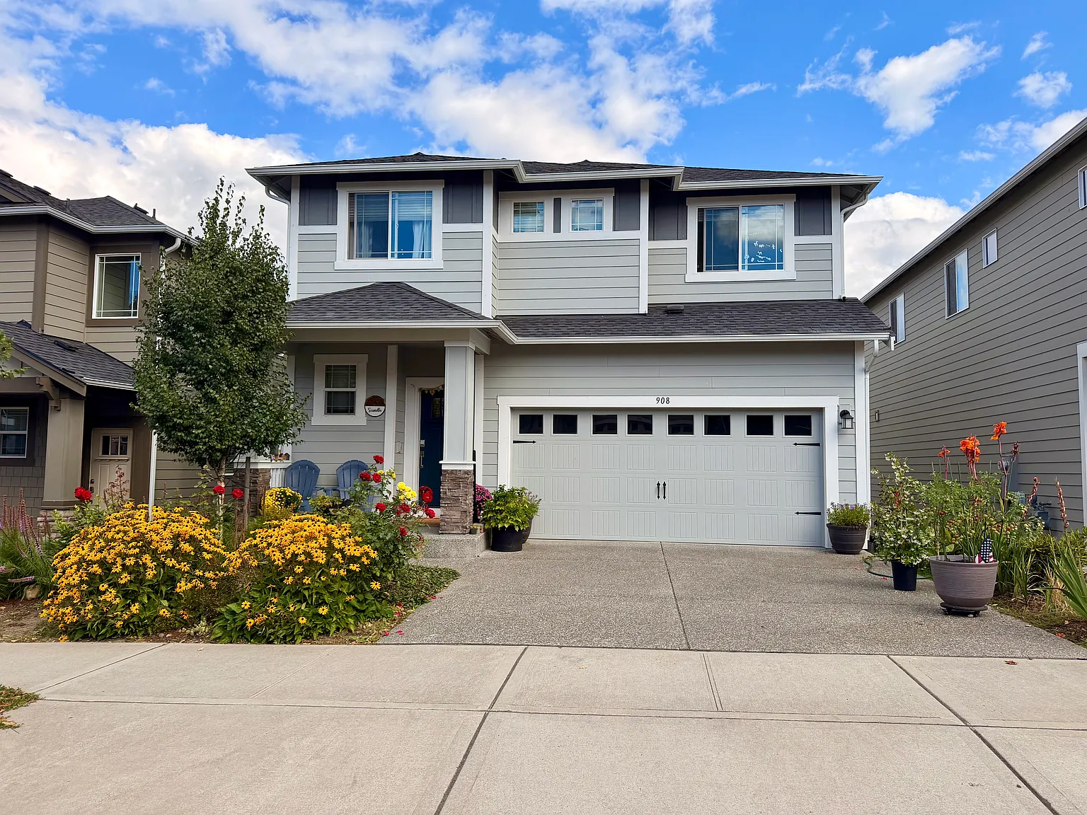 5 bed, 3.5 bath, 3060 sqft, $3,875 — Photo 1