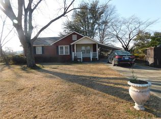 2161 Rozier Church Rd, Lumberton, NC 28360