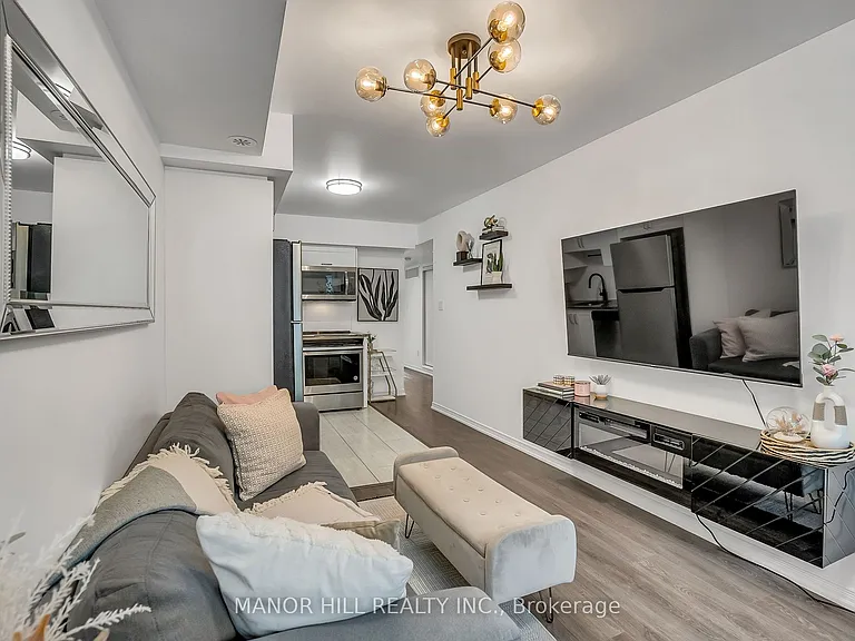 7 Applewood Ln #228 — Photo 12