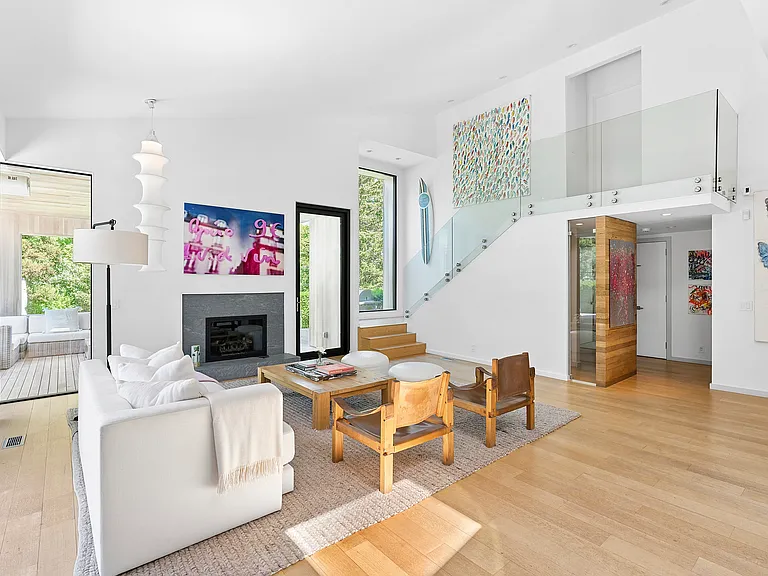 11 Hedge Row Ln — Photo 3