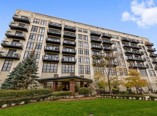 1524 S Sangamon St #808, Chicago, IL 60608