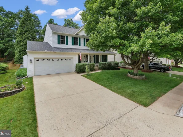 6385 Colonial Village Loop, Manassas, VA 20112