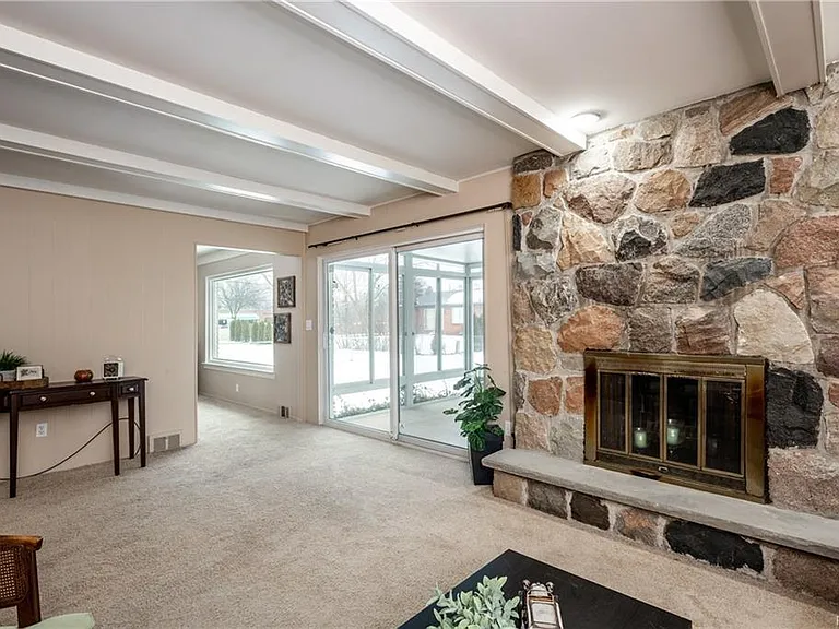 15236 Willowbrook Ln — Photo 23