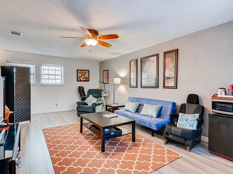 3315 Western Dr — Photo 7