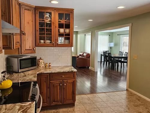 Kitchen space can accommodate a breakfast table for 4 - 57 Timoshaw Trl