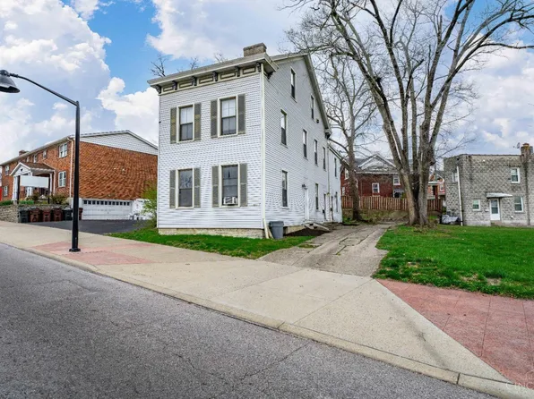 4627 Vine St, Cincinnati, OH 45217