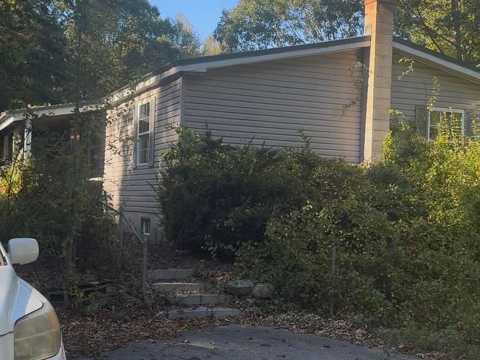 1st image of 17 Trundlebed Lane