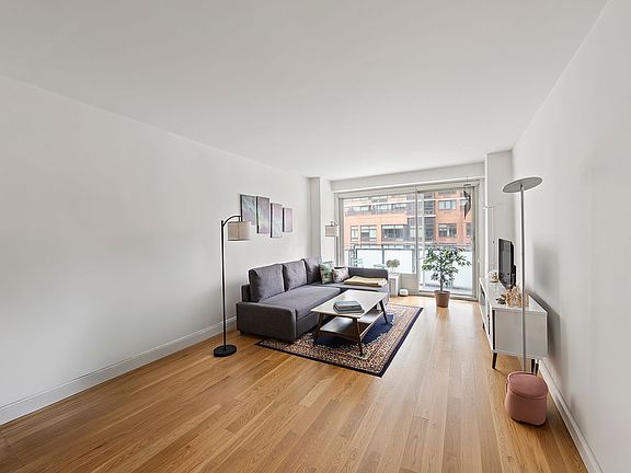 3rd image of 300 E 40th St APT 6-N