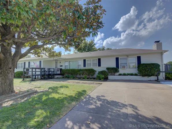 4610 S Winston Ave, Tulsa, OK 74135