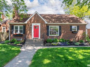 1609 Eastmere Dr, Davenport, IA