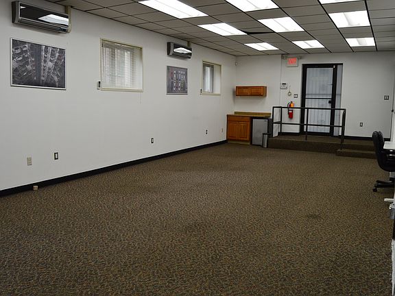 5th image of 99 Lafayette Ave