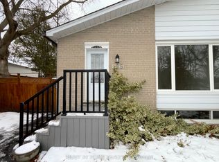 195 Taylor Mills Dr N, Richmond Hill, ON