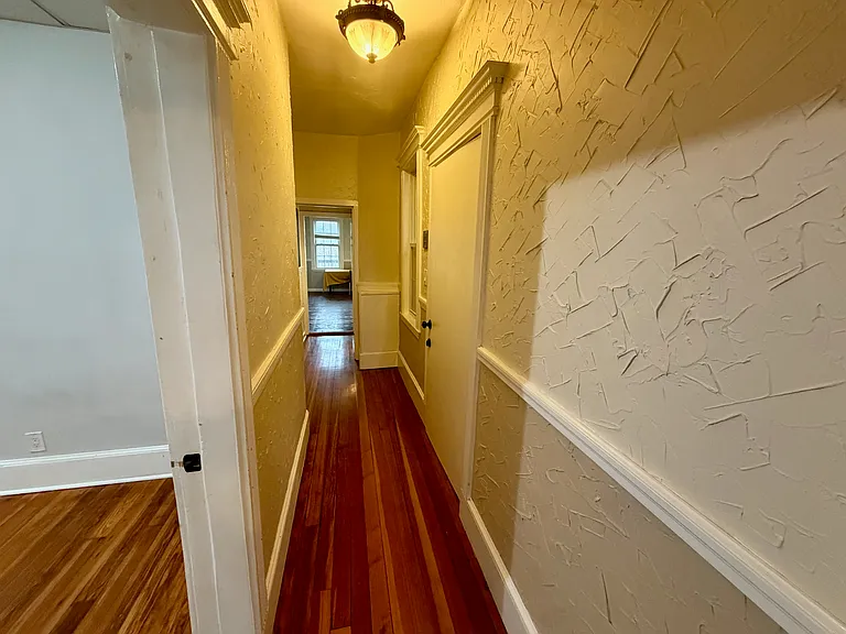 324 Chelsea St #3 — Photo 17