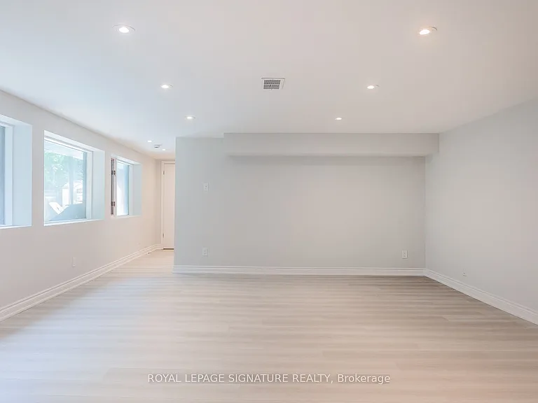 14 Canerouth Dr — Photo 15