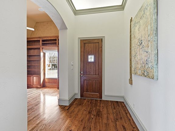 2nd image of 5572 Foard Dr