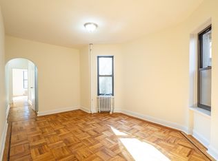 352 W 18th St APT 5B, New York, NY 10011